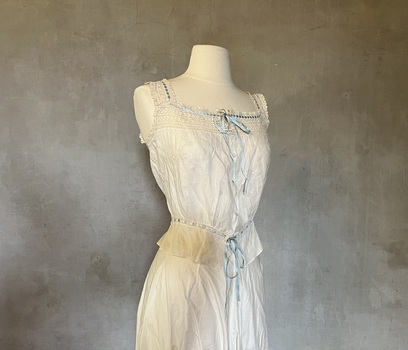 Cotton underbodice and drawers