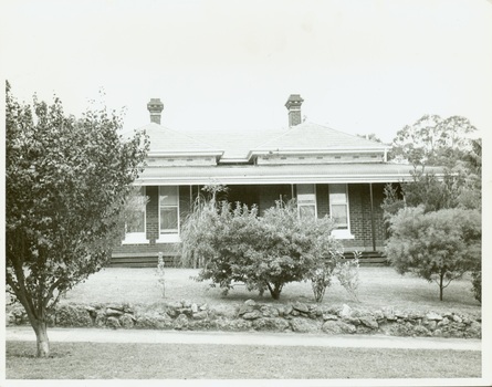 Villa, Redmond Street (Kew)