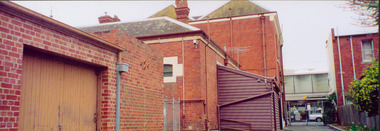 Former Kew Police Station : outbuildings