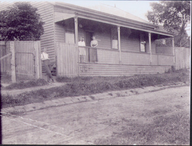 Milo family house in Stawell Street