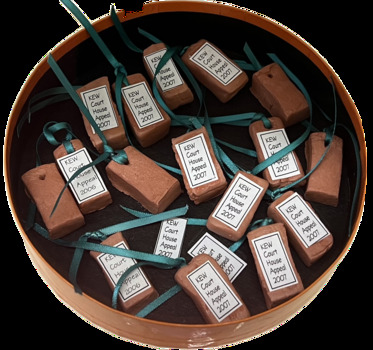 Miniature terracotta bricks