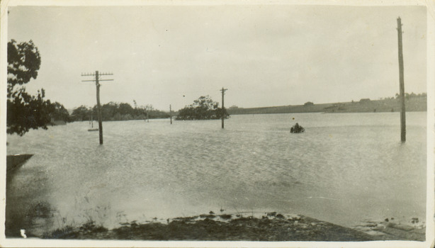 Flooding of the Yarra River in North Kew