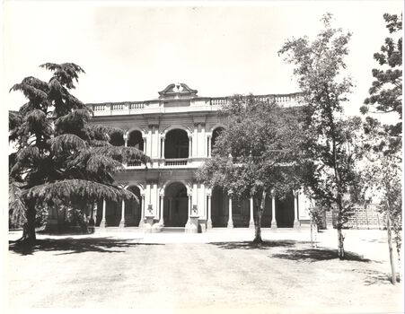 'Ross House', Cotham Road [Kew]