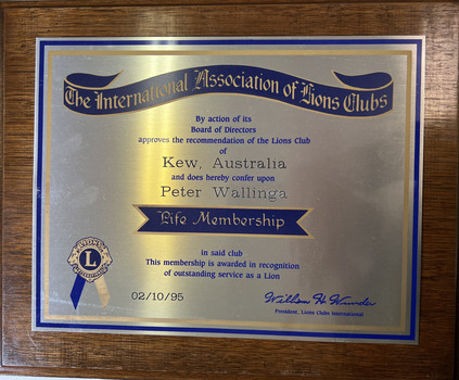 Lions Club 'humanitarian award' given to Peter Wallinga