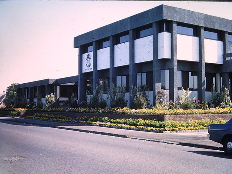 Kew Civic Offices