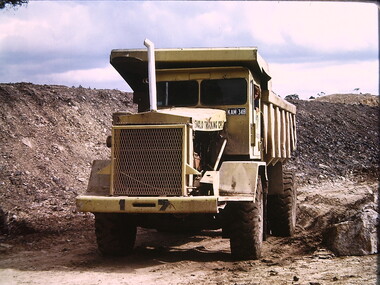 Photograph - Construction of the F19 [Eastern Freeway], Ron Setford, ca. 1973