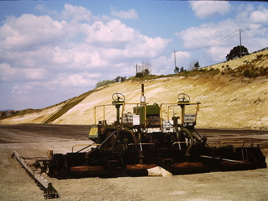 Photograph - Construction of the F19 [Eastern Freeway], Ron Setford, October 1973