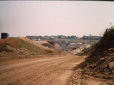 Photograph - Construction of the F19 [Eastern Freeway], Ron Setford, May 1976