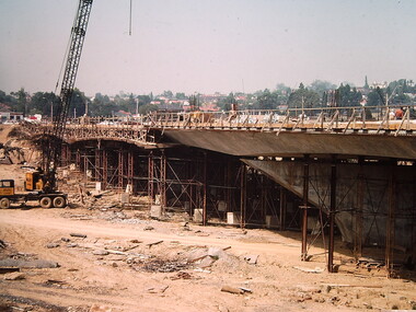 Photograph - Construction of the F19 [Eastern Freeway], Ron Setford, May 1976