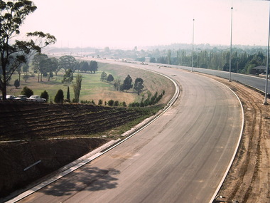 Photograph - Construction of the F19 [Eastern Freeway], Ron Setford, May 1976