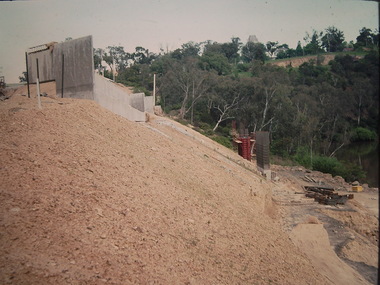 Photograph - Construction of the F19 [Eastern Freeway], Ron Setford, October 1976