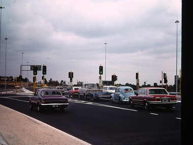 Photograph - Construction of the F19 [Eastern Freeway], Ron Setford, December 1977