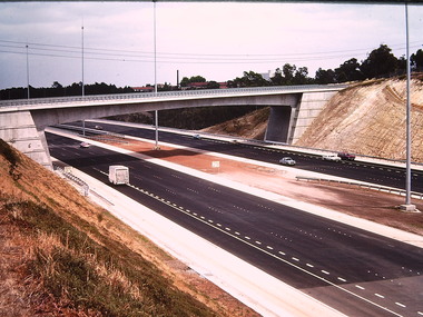 Photograph - Construction of the F19 [Eastern Freeway], Ron Setford, December 1977