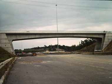 Photograph - Construction of the F19 [Eastern Freeway], Ron Setford, July 1977