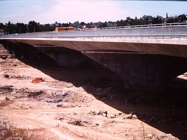 Photograph - Construction of the F19 [Eastern Freeway], Ron Setford, January 1977