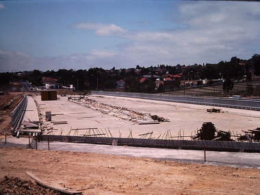 Photograph - Construction of the F19 [Eastern Freeway], Ron Setford, January 1977