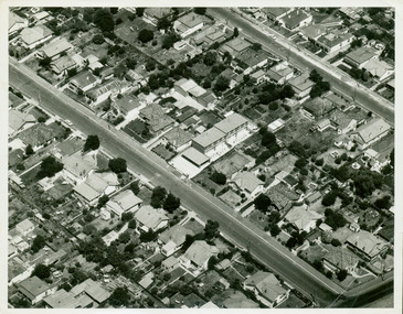 Photograph - Aerial photograph of the intersection of Derby and Earl Streets, Kew, c.1970