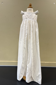 Clothing - Christening Gown, 1891-1910