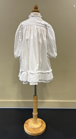 Clothing - Infant's Gown, 1899-1910