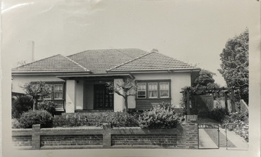 Photograph - 60 Normanby Road, Kew