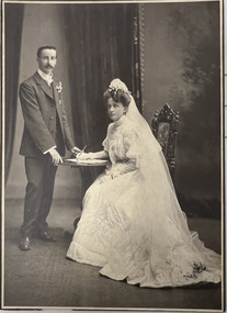 Photograph - Wedding portrait of William James Perry and Gertrude Henrietta Bisset, 1907