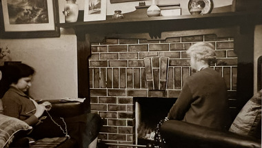 Photograph - Dining Room of 60 Normanby Road, Kew, c.1930