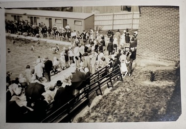 Photograph - Opening of the Kew Baths, 1925