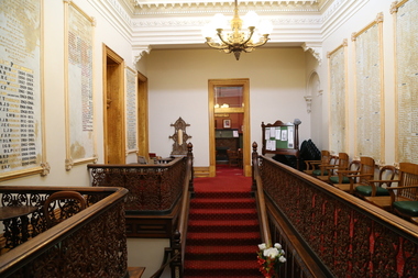 Photograph - Colour, Clare Gervasoni, Ballarat Old Colonists' Hall Entrance Lobby, 2017, 23/03/2017