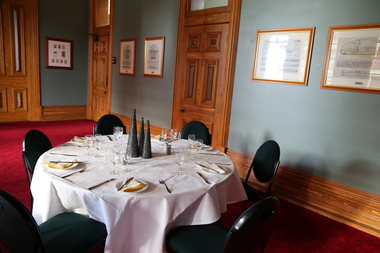 Photograph - Colour, Lisa Gervasoni, Dining at the Ballarat Old Colonists' Hall, 2017, 23/03/2017