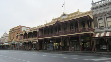 Photograph - Colour, Lisa Gervasoni, Old Colonists' Hall, Ballarat, 2011, 26/11/2011