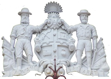 Photograph - Colour, Clare Gervasoni, Coat of Arms on the Exterior of the Ballarat Old Colonists' Hall, 2018, 2018