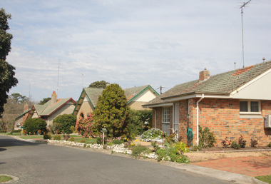 Photograph - Colour, Cottages at the Ballarat Old Colonists' Association Retirement Village, 2018, 07/12/2018