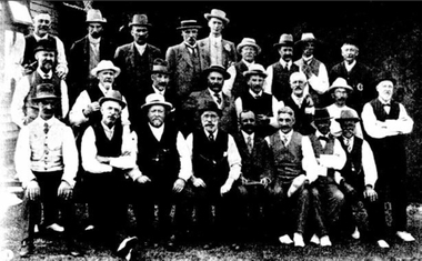 Photograph - Image, Old Colonist's Association of Ballarat visiting Melbourne Old Colonists' for a Bowls Competitition, 1913, 1913
