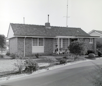 Photograph - Photograph - Colour, Clare Gervasoni, Mitchell Cottage at the Ballarat Old Colonists' Association Retirement Village, 1982, 07/12/2018