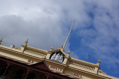 Photograph - Photograph - Colour, Clare Gervasoni, Coat of Arms on the Old Colonists' Hall, Ballarat, 2020, 08/05/2020