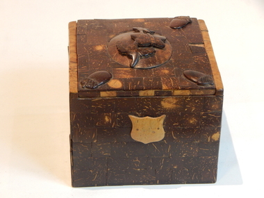 Lidded Box, c late 1800s to 1940s