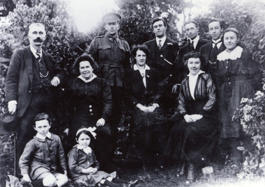 Photograph, Jeeves Family Group taken in Mountjoy Garden 1916, 1916