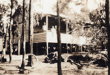 Photograph, Kamanange - Robinson Family Holiday House c1930, Scenic Drive, Kalorama