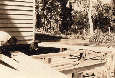 Photograph, Building Work at Kamanange, Kalorama