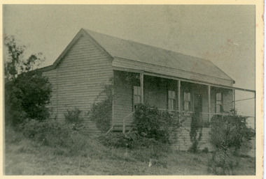 Photograph, 'Hillcrest' on Mernda Road, Olinda 1911, 1911