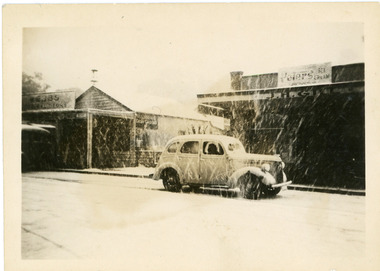 Photograph, Main Street Olinda c1950, c1950