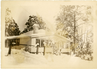 Photograph, New House at Olinda in Snow c1950, c1950