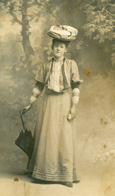 Photograph, Netty Grossman, early 1900s