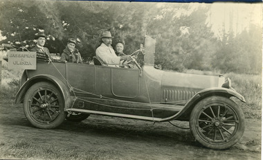 Photograph, Woolrich Service Car, Between 1917 & 1921