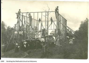 Photograph, Building the Methodist Church at Kalorama, 1909