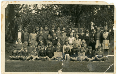 Photograph, Mt Dandenong School c1938