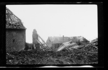 ruins, les chandler_a00117d.tif