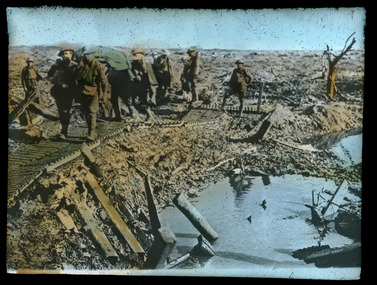 stretcher bearers on western front, les chandler_a00242.tif