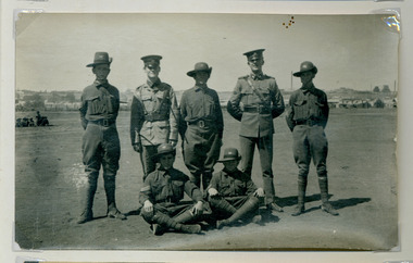 soldiers and officers group pose, red cliffs00195.tif