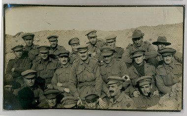 soldiers posing, red cliffs00200.tif